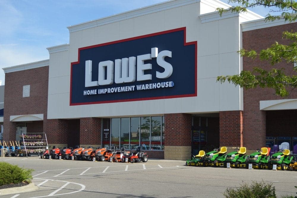 UBS Raises Lowe’s Price Target Amid Strong Long-Term Growth Potential